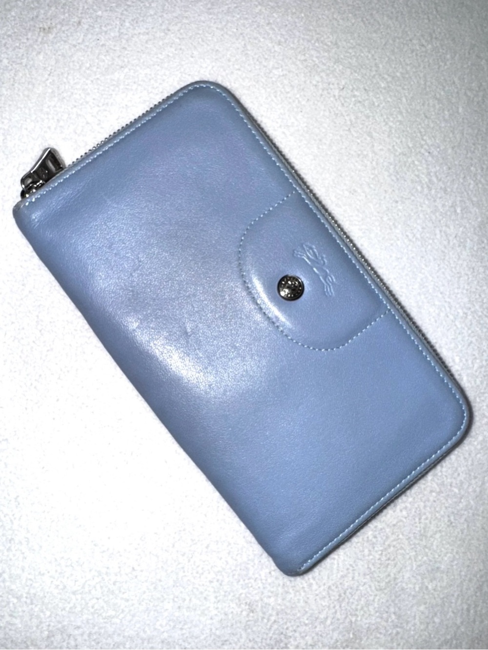 LONGCHAMP Arctic Blue Smooth Leather Long Wallet Very Good Pre-Owned Condition